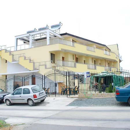 Casa de hóspedes Altay