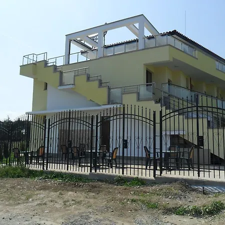 Pensjonat Altay 4*