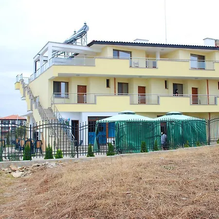 Altay Pensjonat 4*