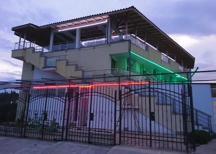 招待所 Altay 洛泽内茨