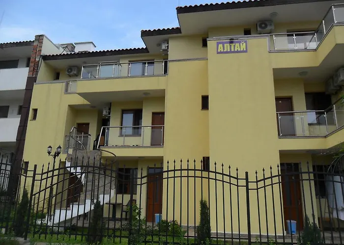 招待所 Altay 4*