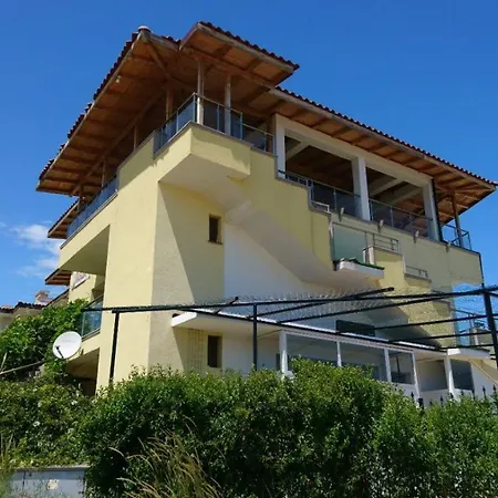 алтай Лозенец