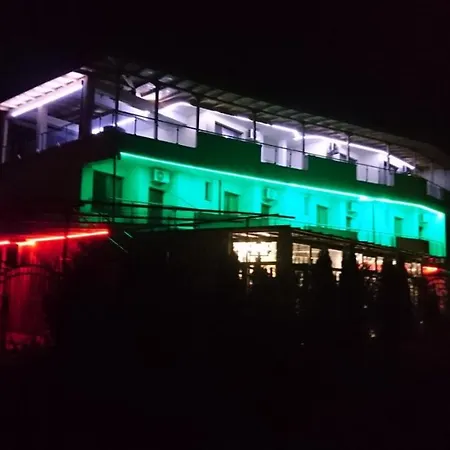Altay Guest house 4*