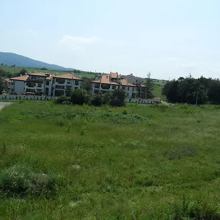 بيت ضيافة Altay لوزينيتس
