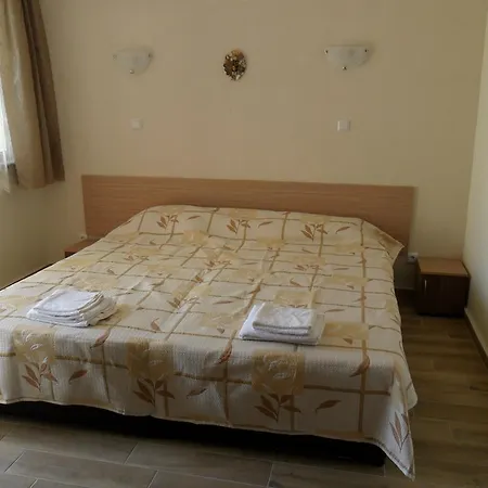 алтай Лозенец